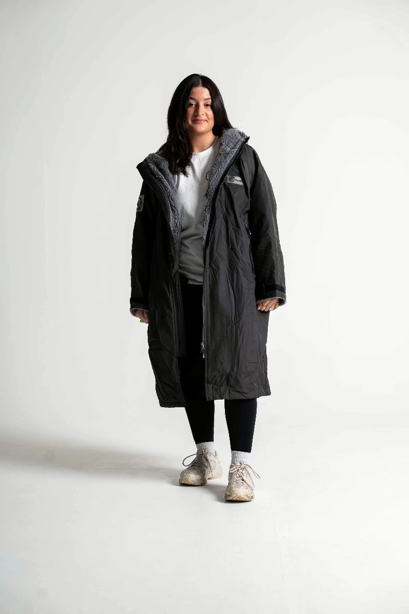 V2 Charcoal Weatherproof Robe Ash Grey Lining