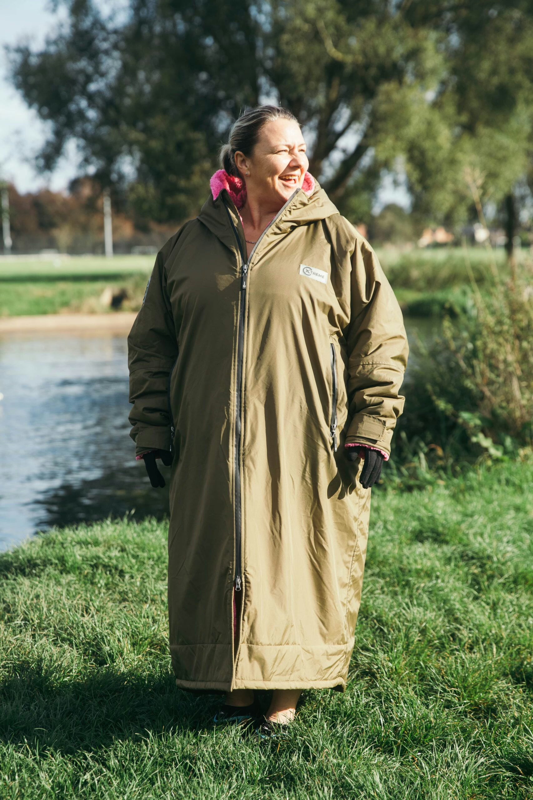 V2 Forest Green Weatherproof Robe Wild Pink Lining