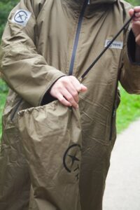 Green/Black Colourway Robe and Carry Bag