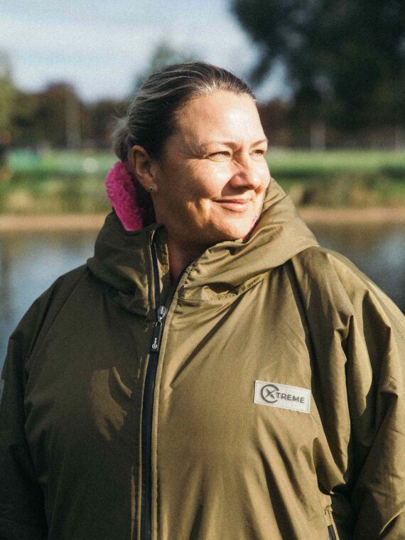 Xtreme Weatherproof Robe V2 - Forest Green with Wild Pink Lining